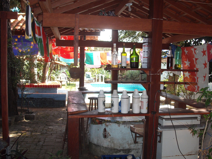 Food & Drinks
