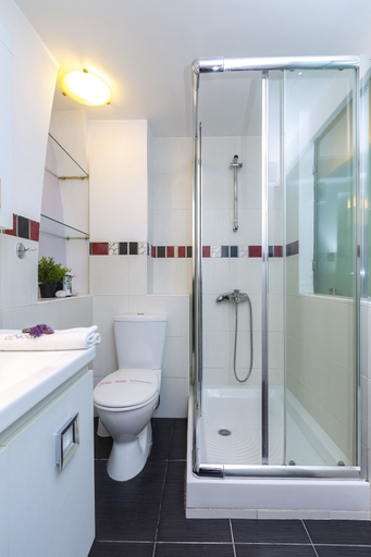 Bathroom 3, Townhall Studio, Ionian Islands
