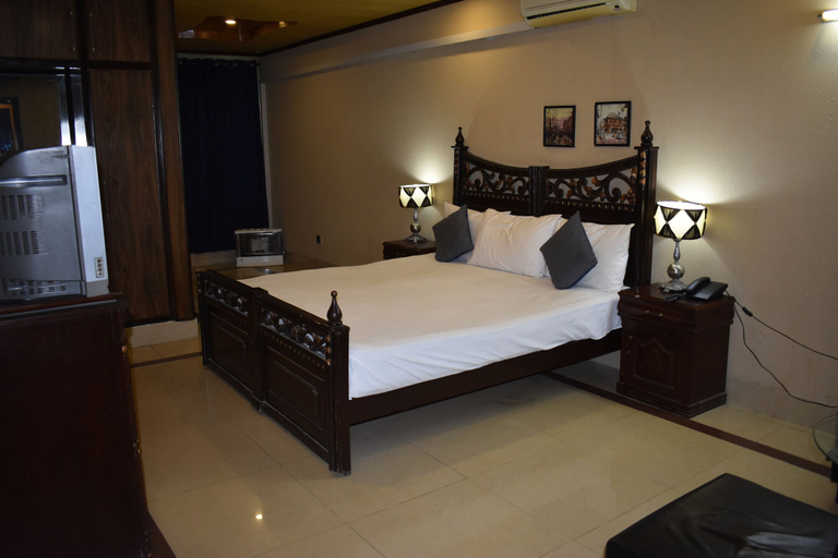 Bedroom 5, Hotel Pyramid International, Islamabad