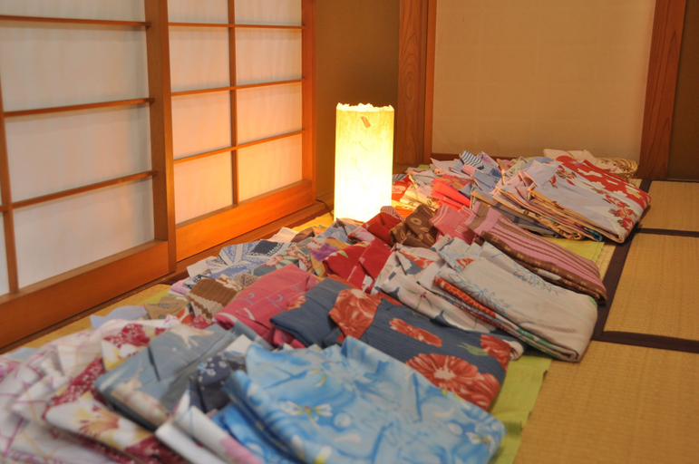Bedroom 4, Shouhakutei Azumaso, Tendo