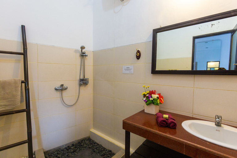 Bathroom 3, Villa Leon, Badung