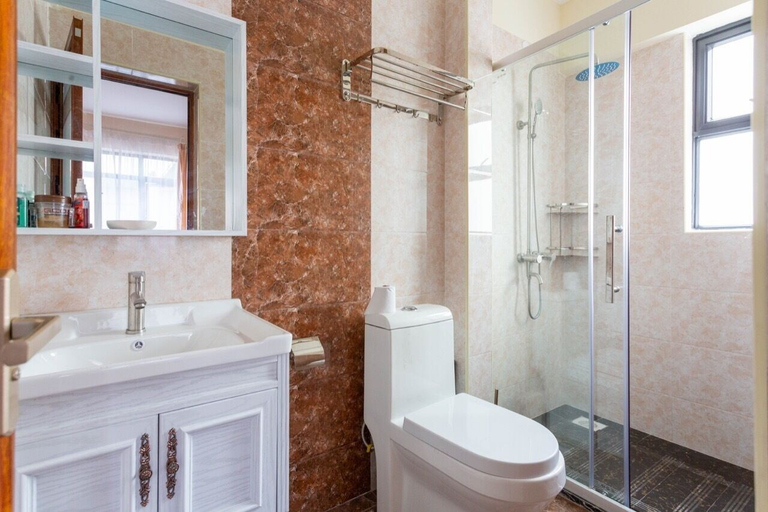 Bathroom, Stay.Plus Dennis Garden Apartment, Dagoretti North