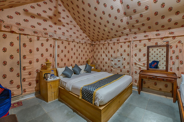 Bedroom 3, Heritage Juma Resort Camp, Jaisalmer