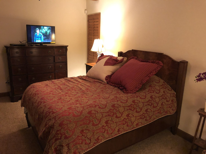 Bedroom 2, Luxury Custom Home in Oakdale Parkview, Stanislaus