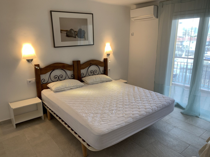 Bedroom, Apartamento Inmobahia - BII - 119, Girona