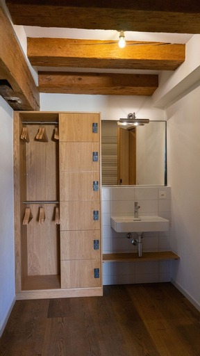 Bedroom 3, Jugendherberge Schloss Burgdorf - Hostel, Burgdorf