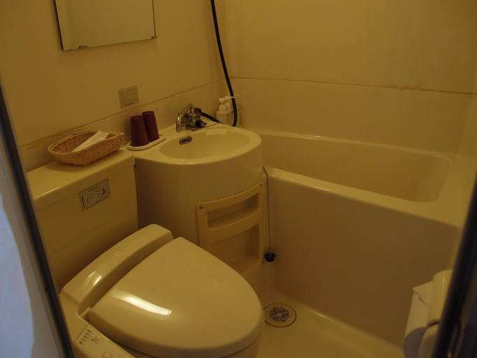 Bathroom 4, Otogitei Kofu, Achi