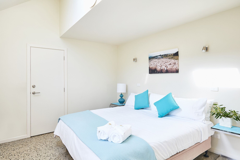 Bedroom 3, Great Ocean Walk Retreat, Colac-Otway - South