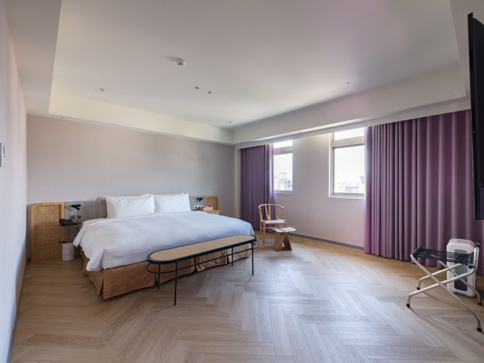 Bedroom 2, DAHU Park Hotel, Taipei City