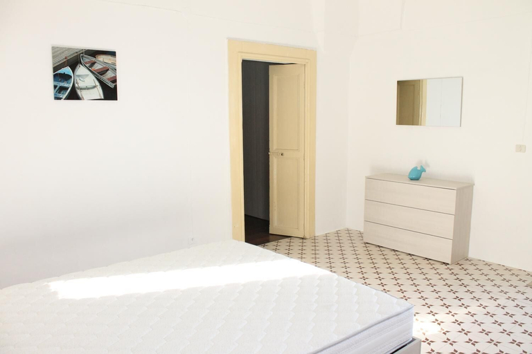 Room 2, Masseria Pittuini, Lecce