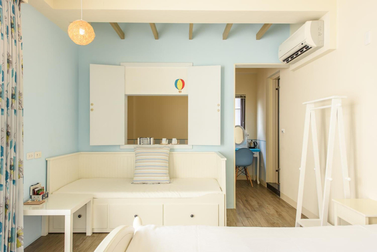 Bedroom 3, Rainbow Field House, Nantou