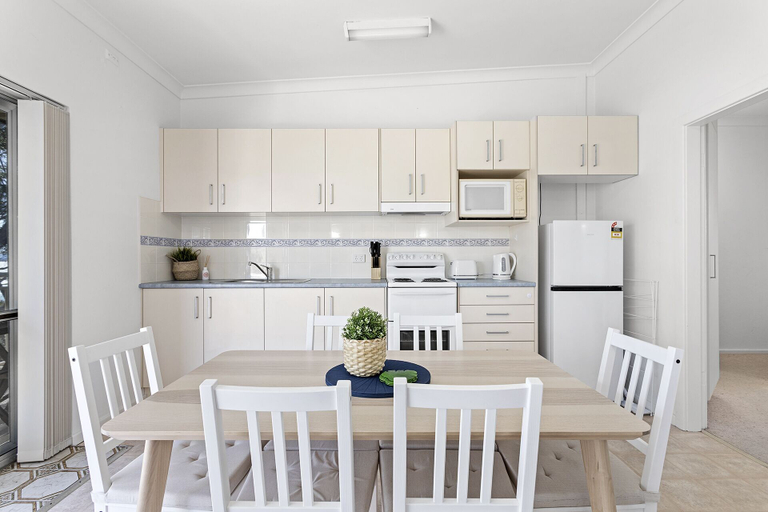 Others 5, Fiddlers Green 7 62 Magnus Street, Port Stephens