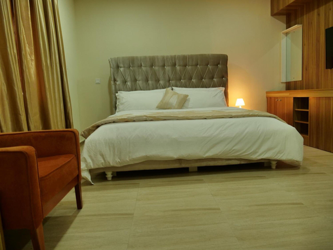 Bedroom 3, Alexia's Place Hotel, Kosofe