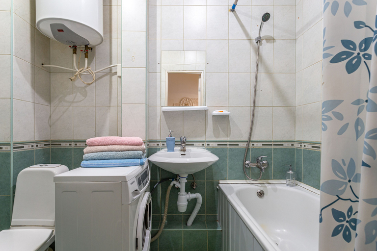 Bathroom 3, SivakApart on Suvorovskiy 9, Sankt-Peterburg gorsovet