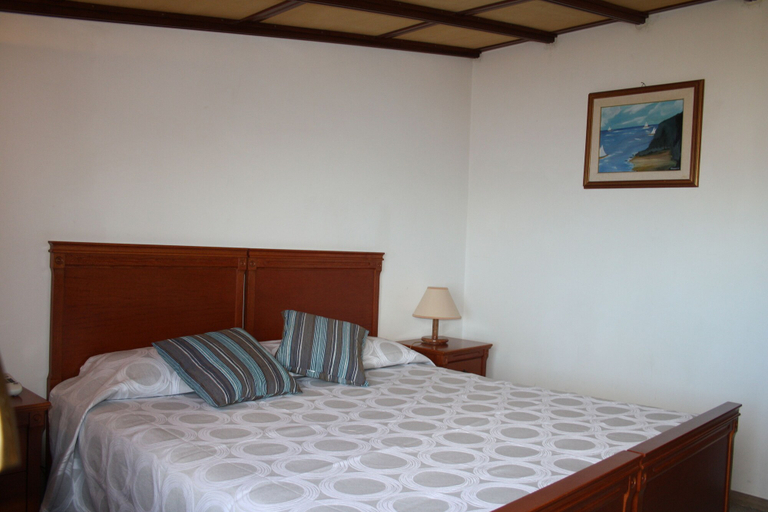 Bedroom 3, Hotel Edelweiss, Trapani