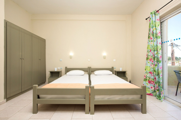 Bedroom 2, Sidari Vibes Aparthotel, Ionian Islands