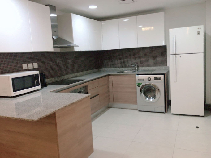 Others 5, Stout Apartments, Manama