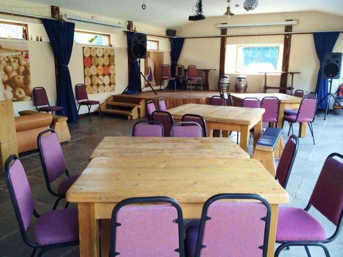 Food & Drinks 5, The Cross Keys Inn, Somerset