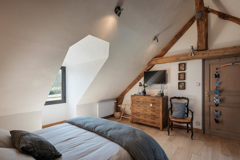 Bedroom 3, Le Champ Bagnolet, Allier