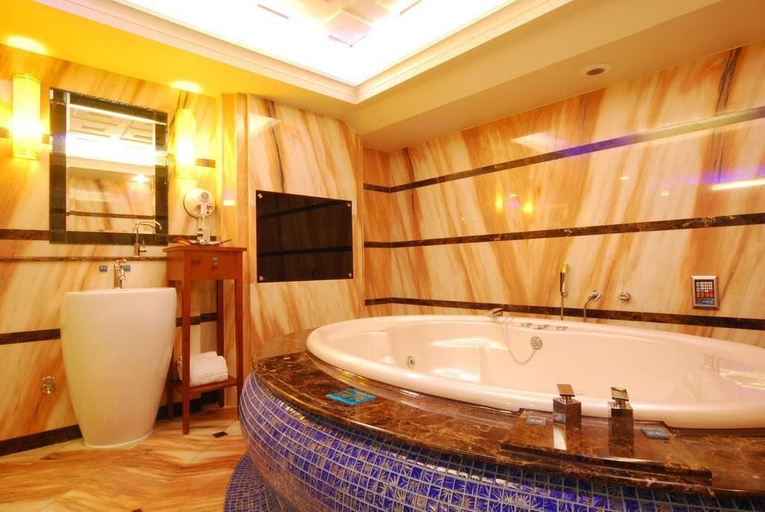 Bathroom 4, Mucha Motel, Kaohsiung