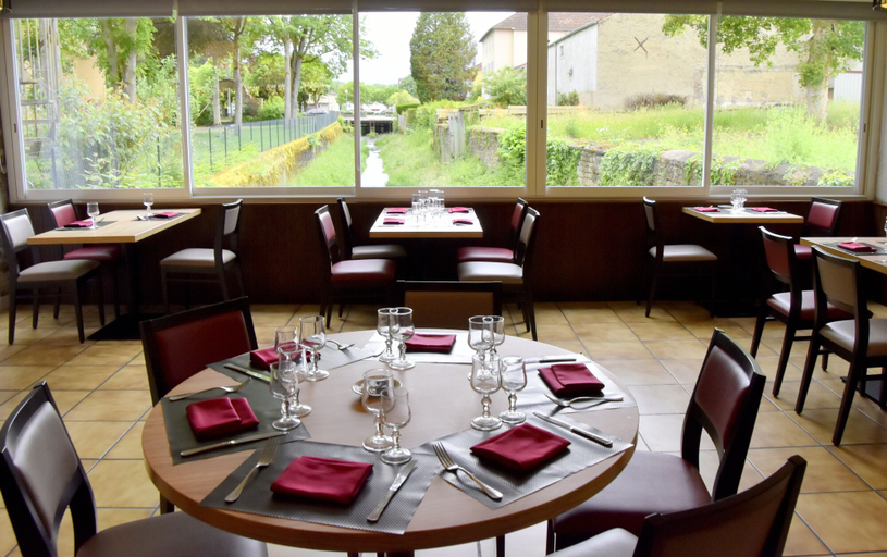 Food & Drinks 5, Hotel des Lauriers Roses, Haute-Marne