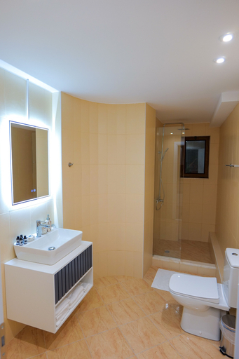 Bathroom 5, Sky Way SKK Luxury Apartments, Sarandës