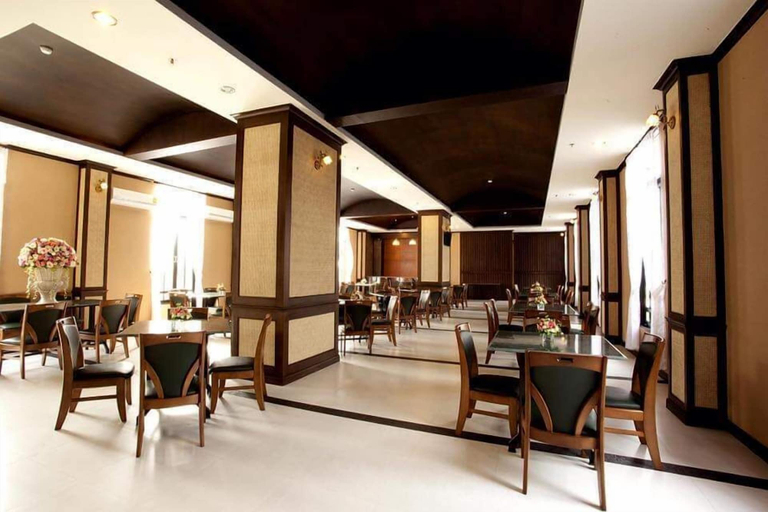 Food & Drinks 4, J & Y Lodge Hotel, Muang Chon Buri