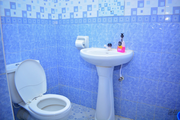 Bathroom 3, Nyali Studio Apartment, Nyali