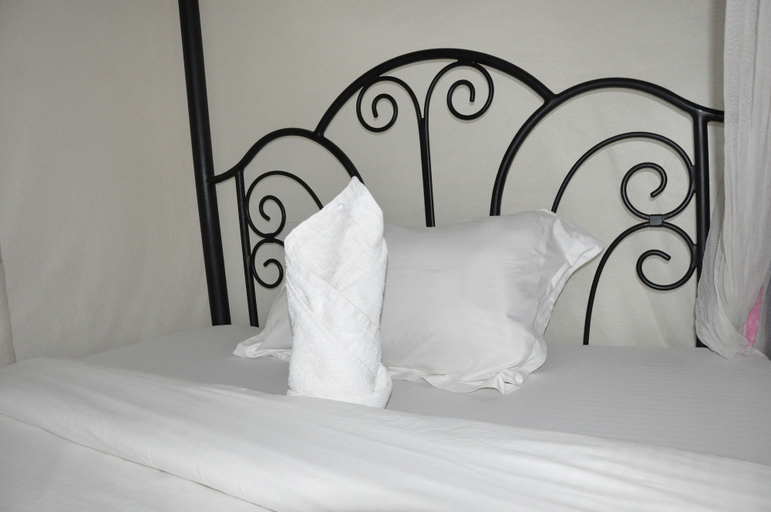 Bedroom 3, Six Eight Motel, Arusha Urban