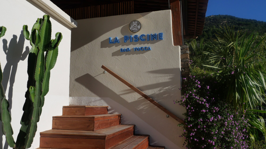 Exterior & Views 2, Hotel La Piscine, Var