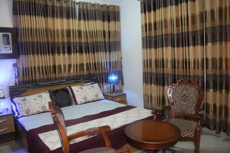 Others 4, Tobby Royal Suites, Kosofe