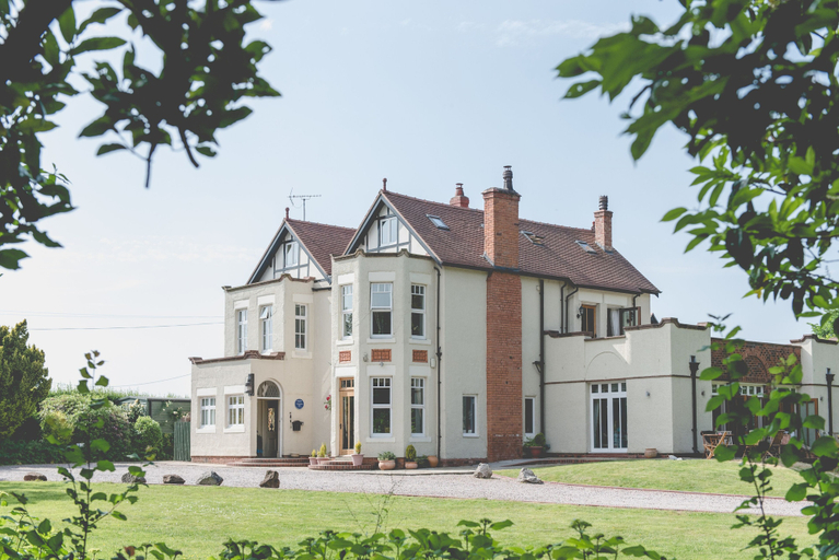 Exterior & Views 1, Mere Brook House, Wirral