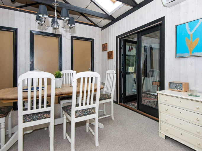 Others 3, Peaceful Holiday Home in Arrild Jutland With Terrace, Tønder