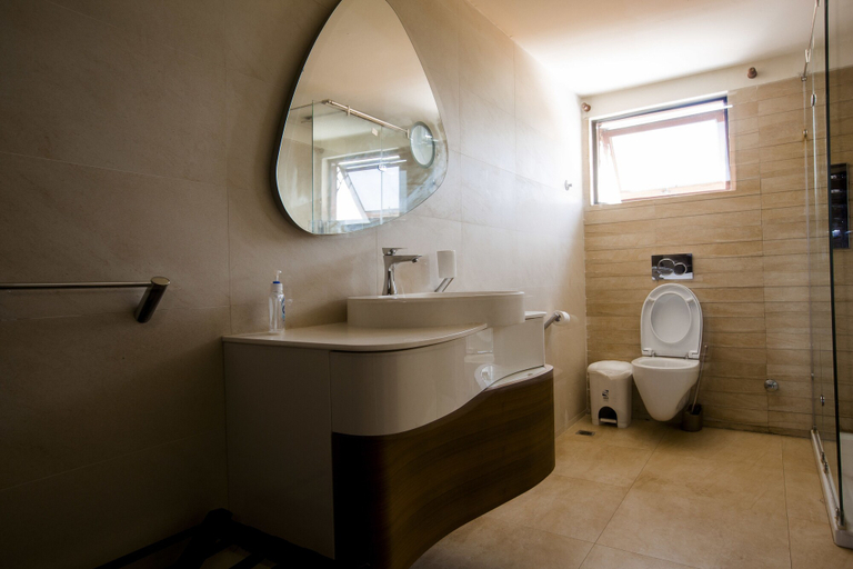 Bathroom 4, The Palms at Prampram, Dangbe East