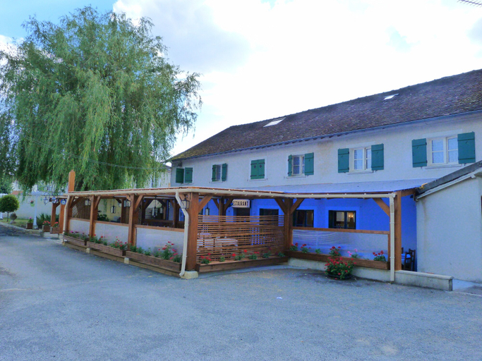 Exterior & Views 2, Hôtel le Clos St Jacques, Seine-et-Marne