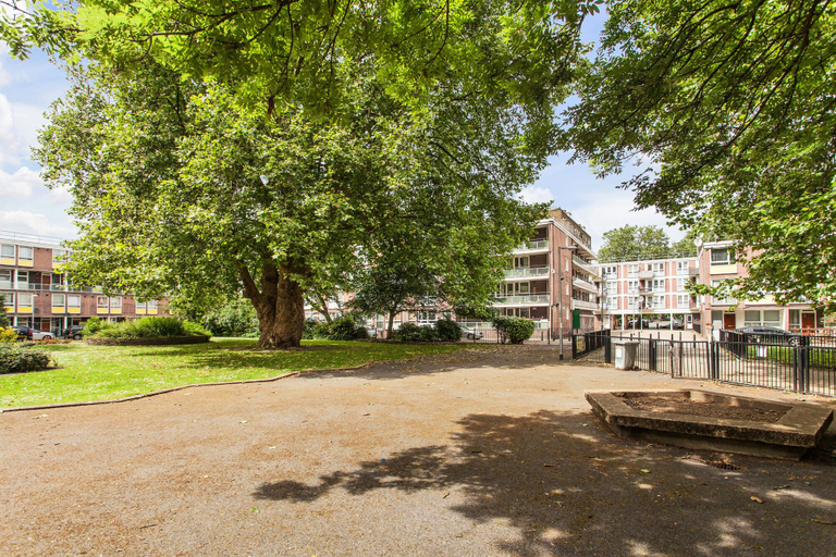 Exterior & Views 2, Regents Park & Euston 1 Bedroom Apartment, London