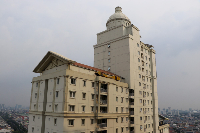 Exterior & Views, Spacious And Elegant 3Br At Grand Palace Kemayoran Apartment, Central Jakarta
