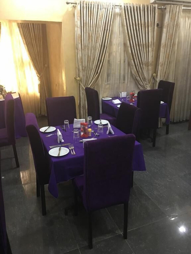 Food & Drinks 4, Inti's Royal Suite, AbujaMun