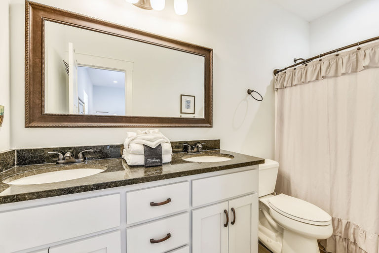 Bathroom 3, Sandy Feet Retreat by Book That Condo, Bay