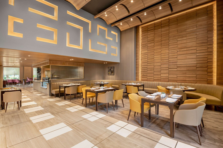 Food & Drinks 4, Radisson Hotel Sector 29 Gurugram, Gurgaon