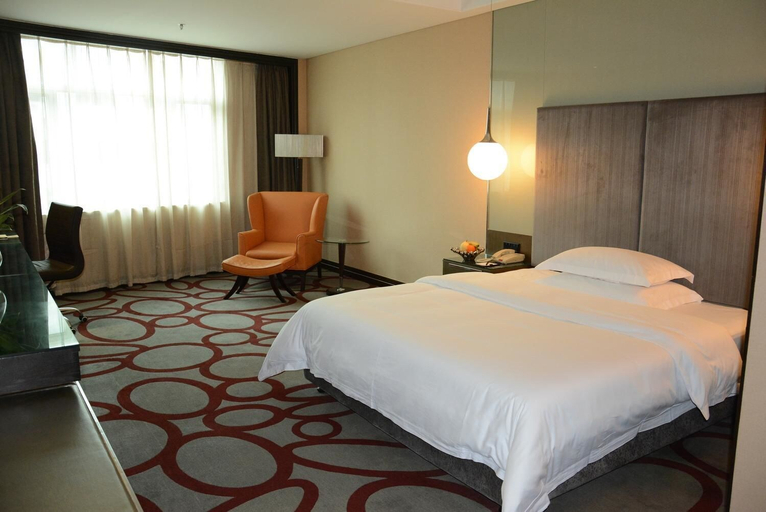 Bedroom 2, Dongguan Silverworld Garden Hotel, Dongguan