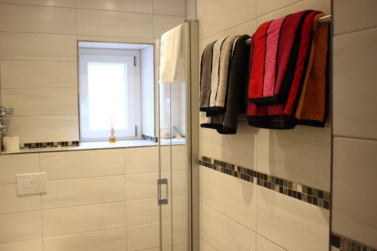 Bathroom 2, Hannover-Home, Region Hannover