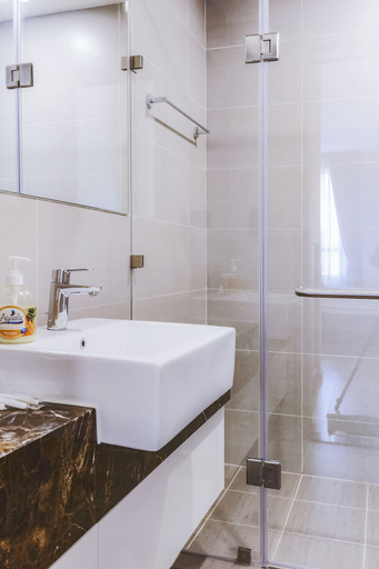 Bathroom 4, 3BRs Luxury Apartment Cityview, District 4