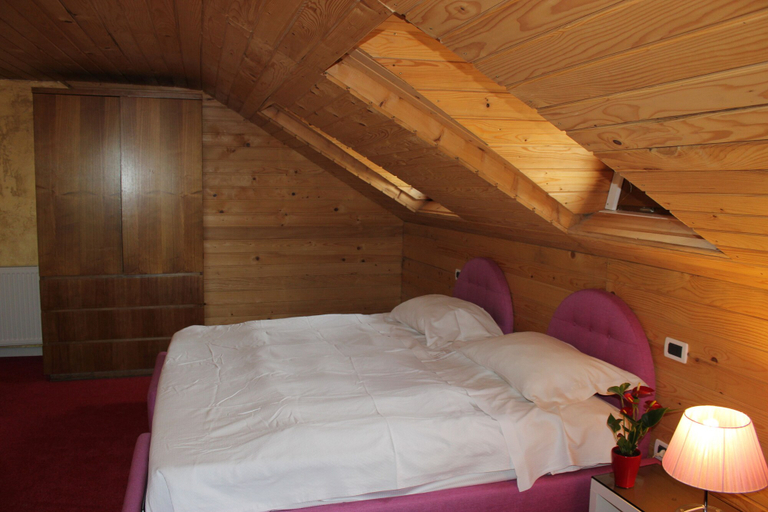 Bedroom 3, Flavia B&B, Constanta