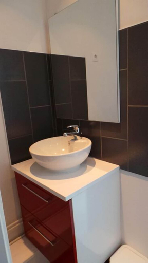 Bathroom 5, Le Domaine de Regnonval, Oise