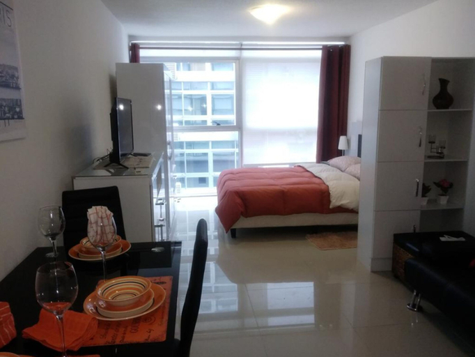 Bedroom 2, Aras Century Tower, Montevideo