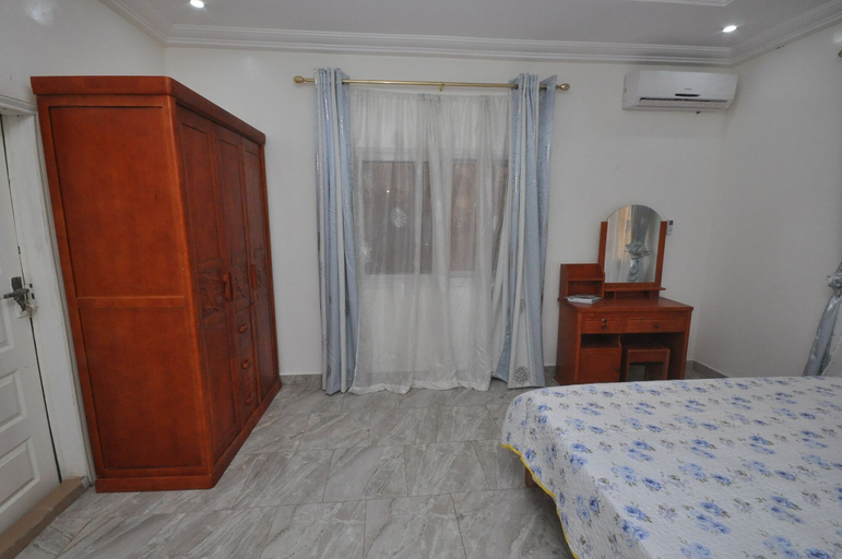 Bedroom 2, B2 Self Catering Apartments, Kanifing