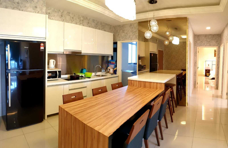 Others 4, Homestay Meridin, Johor Bahru