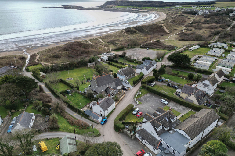 Others 5, Sea Breeze Apt 2 - 2 Bed - Horton Beach, Swansea