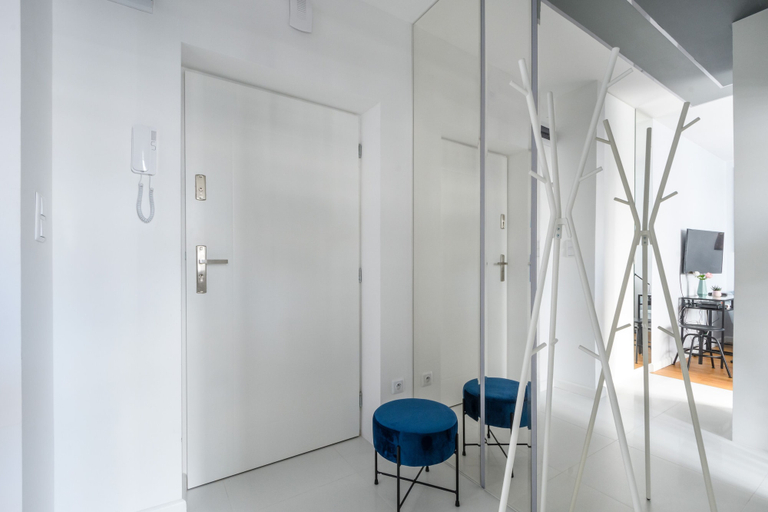 Others 5, Studio Twarda 14, Warsaw